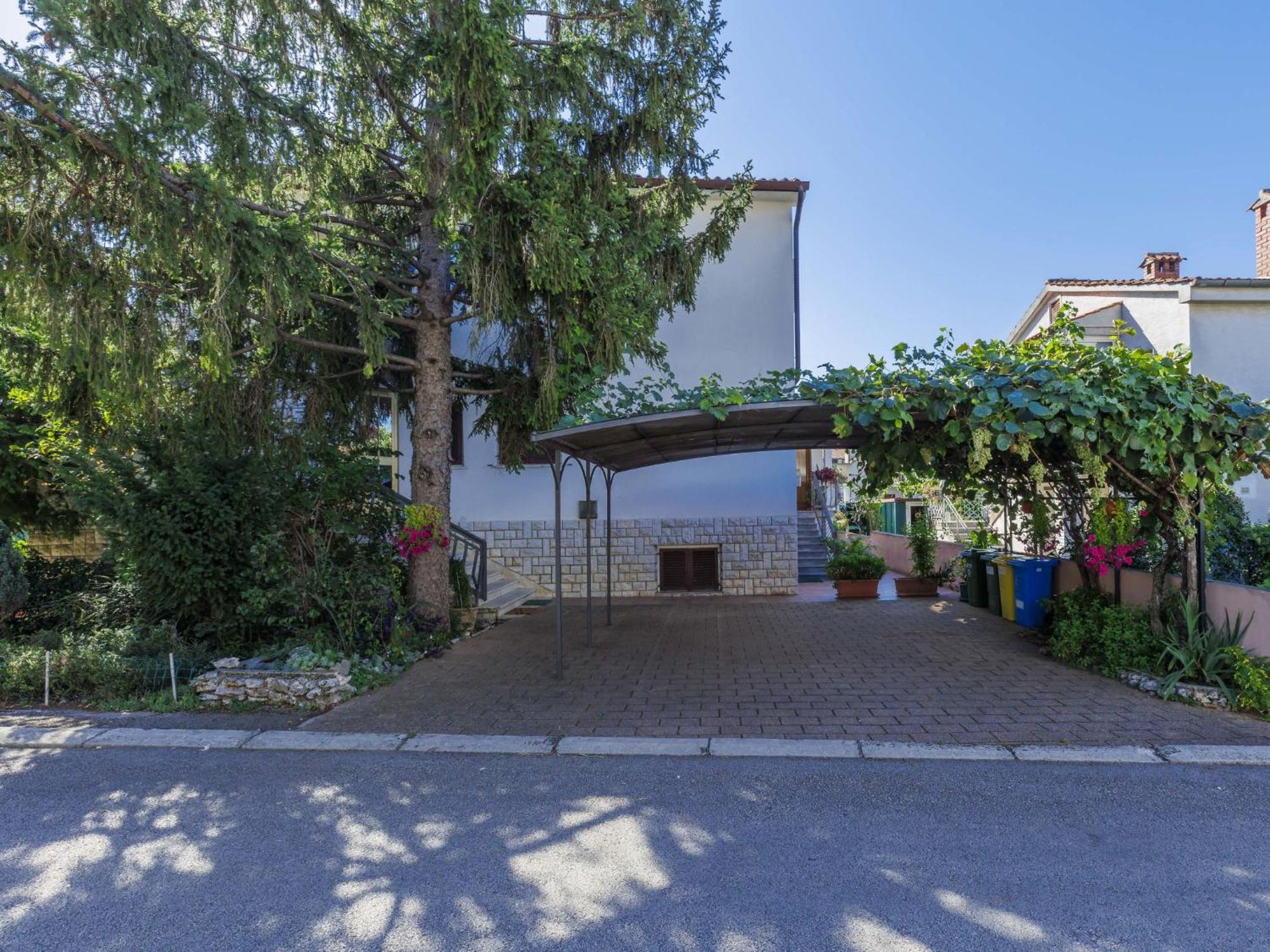 Apartment Ivanka By Interhome Porec Esterno foto